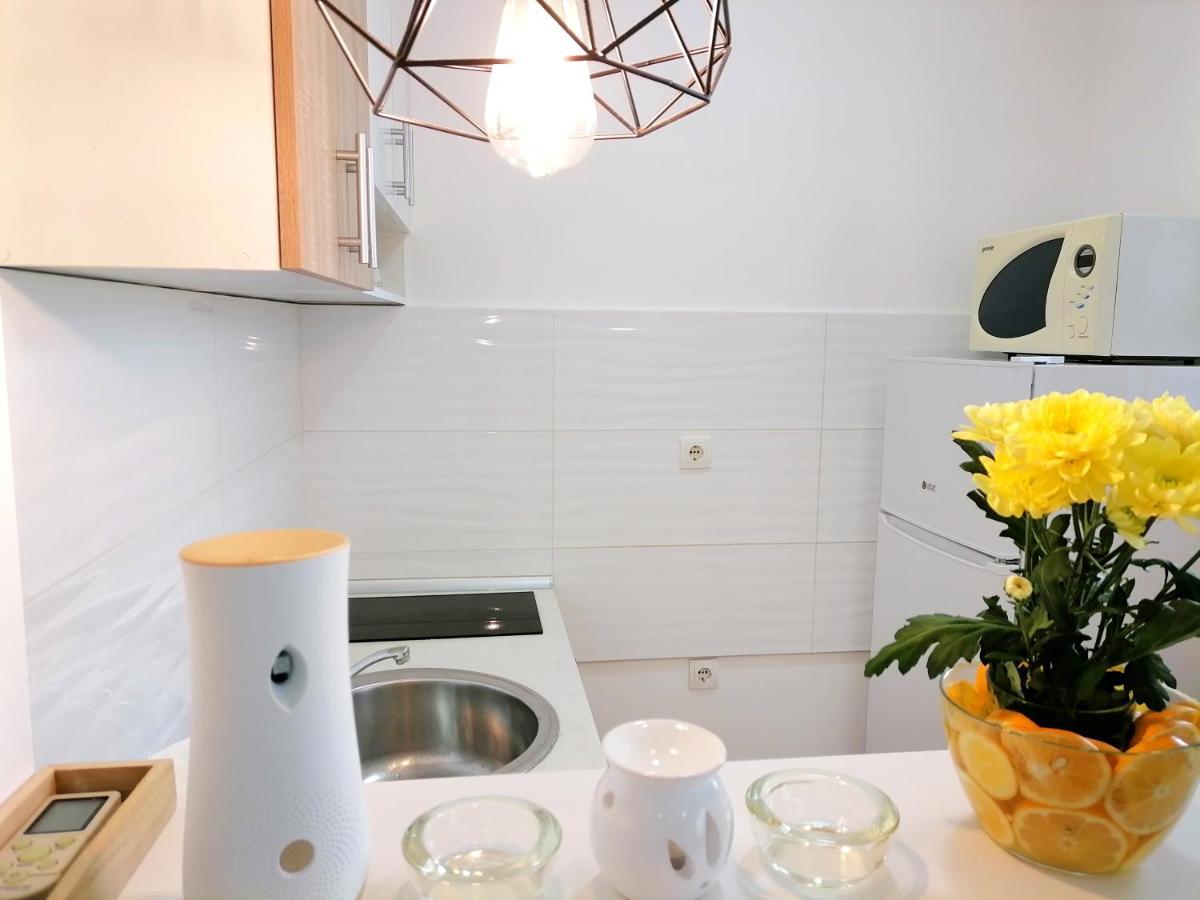 Apartman Mia Sremska Mitrovica Esterno foto